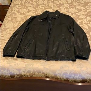 Claiborne Lambskin leather jacket men’s XL